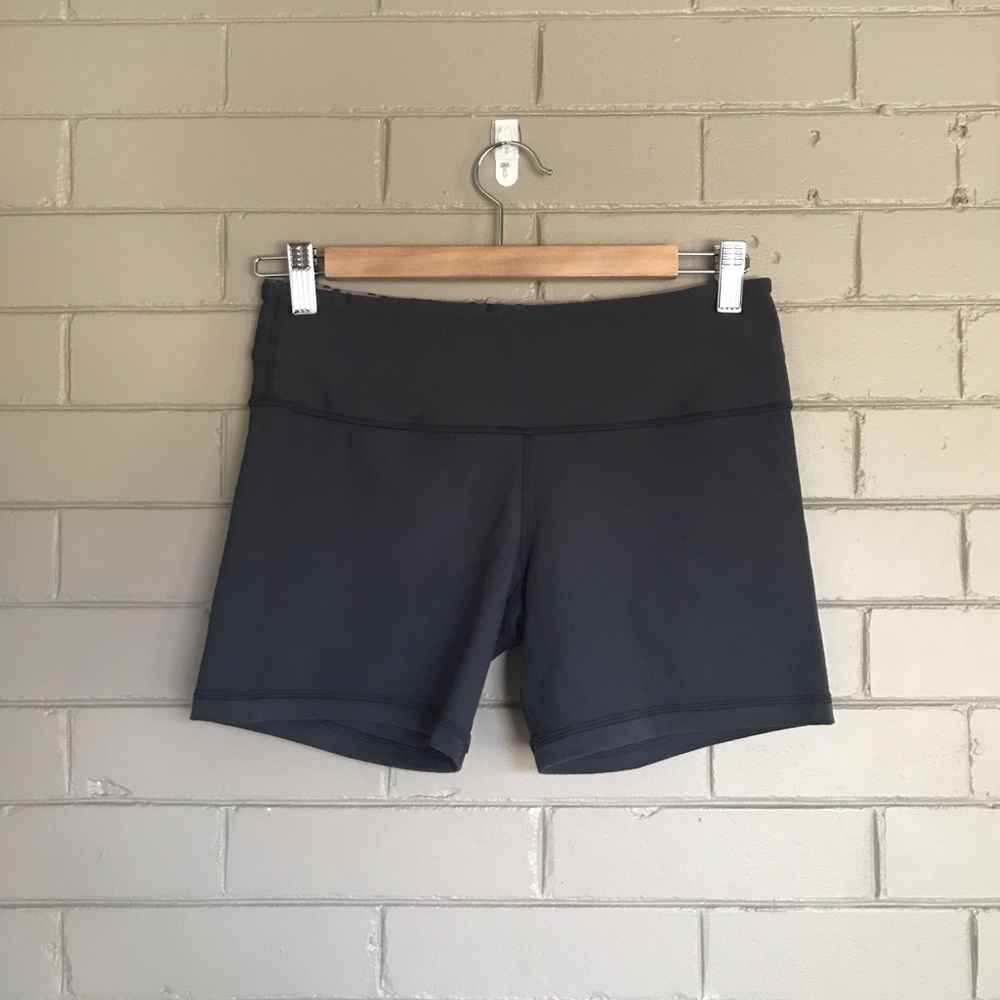 Lululemon bike shorts